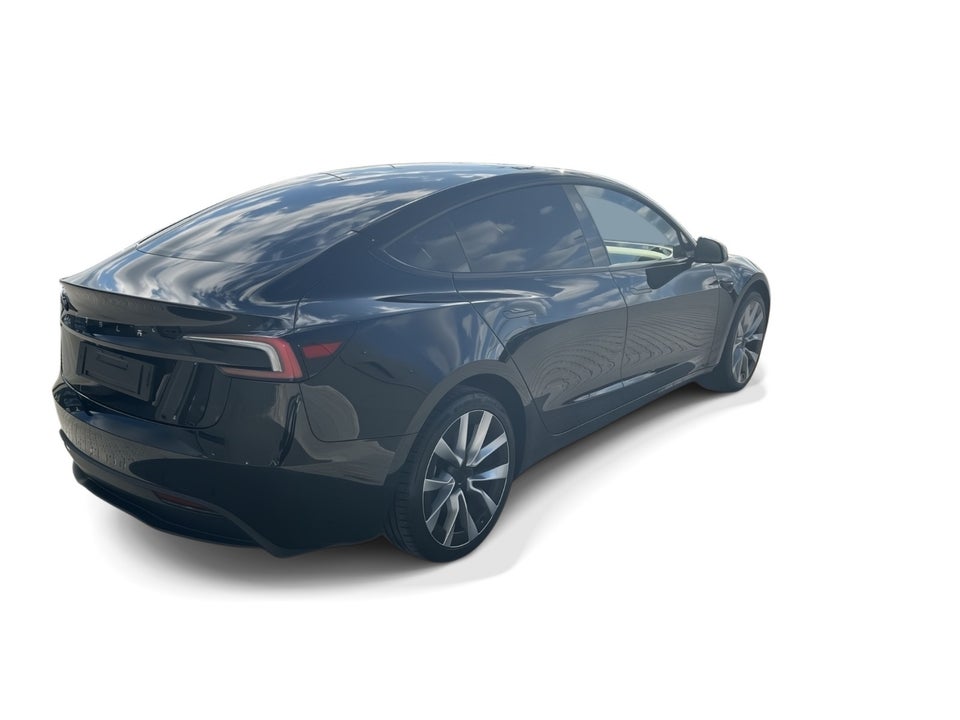 Tesla Model 3 RWD 4d