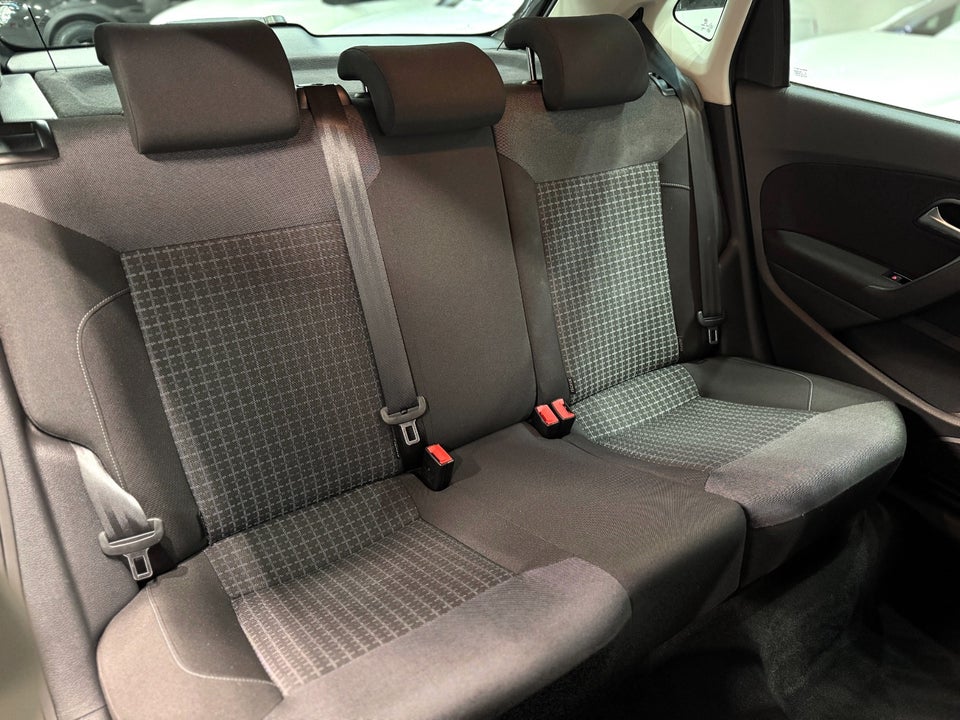 VW Polo 1,4 TDi 90 Comfortline BMT 5d