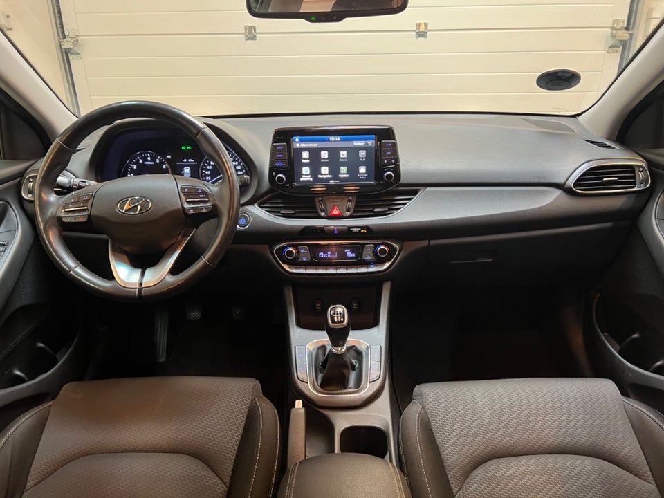 Hyundai i30 1,4 T-GDi Trend stc. 5d