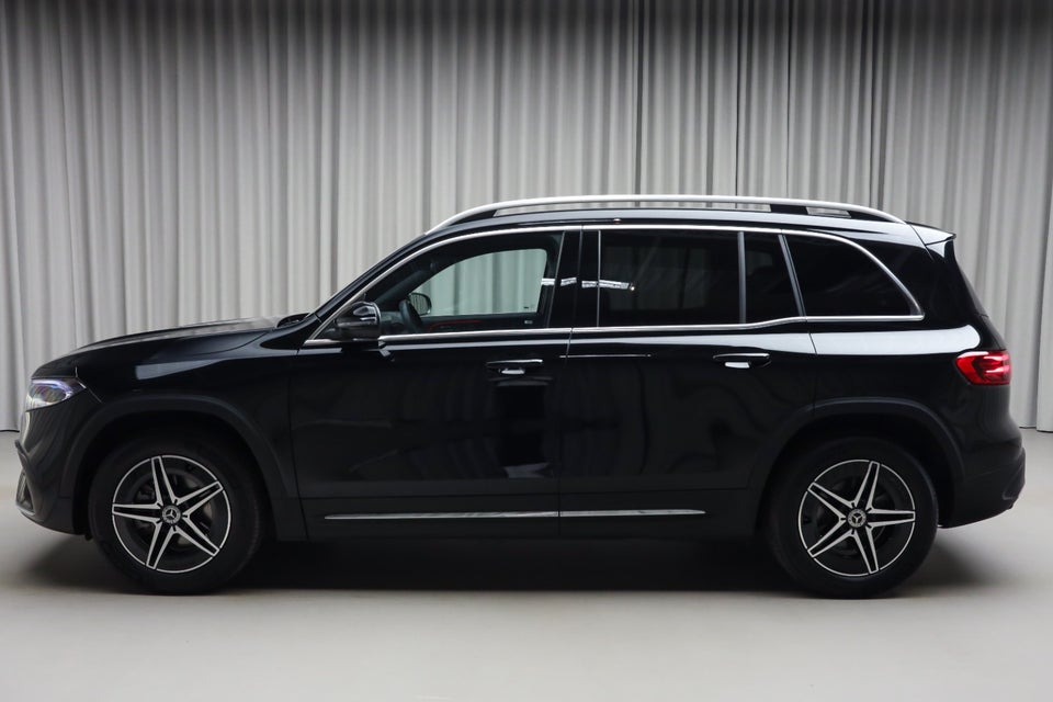 Mercedes EQB250+ AMG Advance 5d