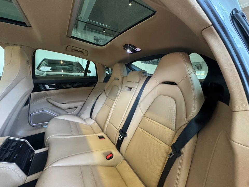 Porsche Panamera 4 2,9 E-Hybrid PDK 5d