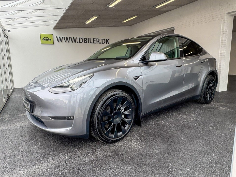 Tesla Model Y Long Range AWD 5d
