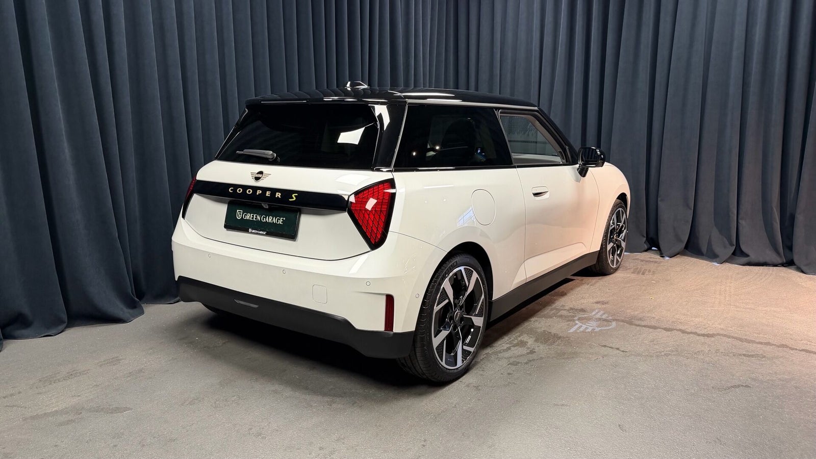 MINI Cooper SE Classic Trim XL 3d