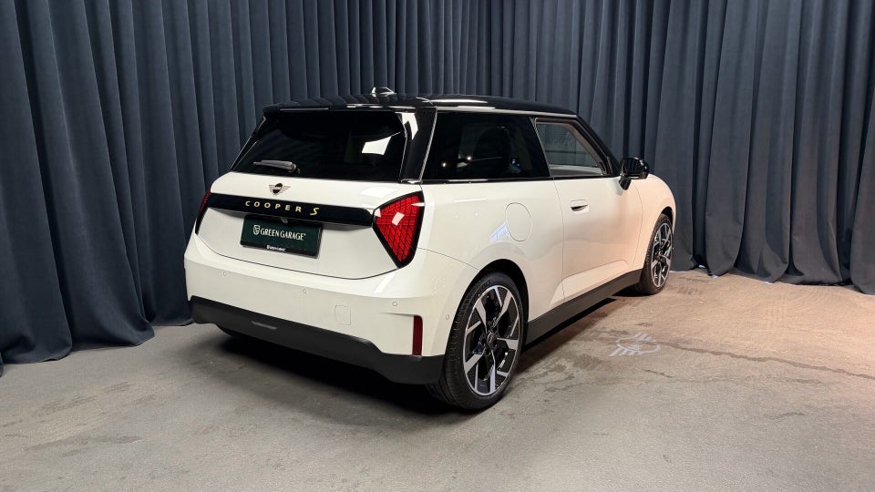 MINI Cooper SE Classic Trim XL 3d