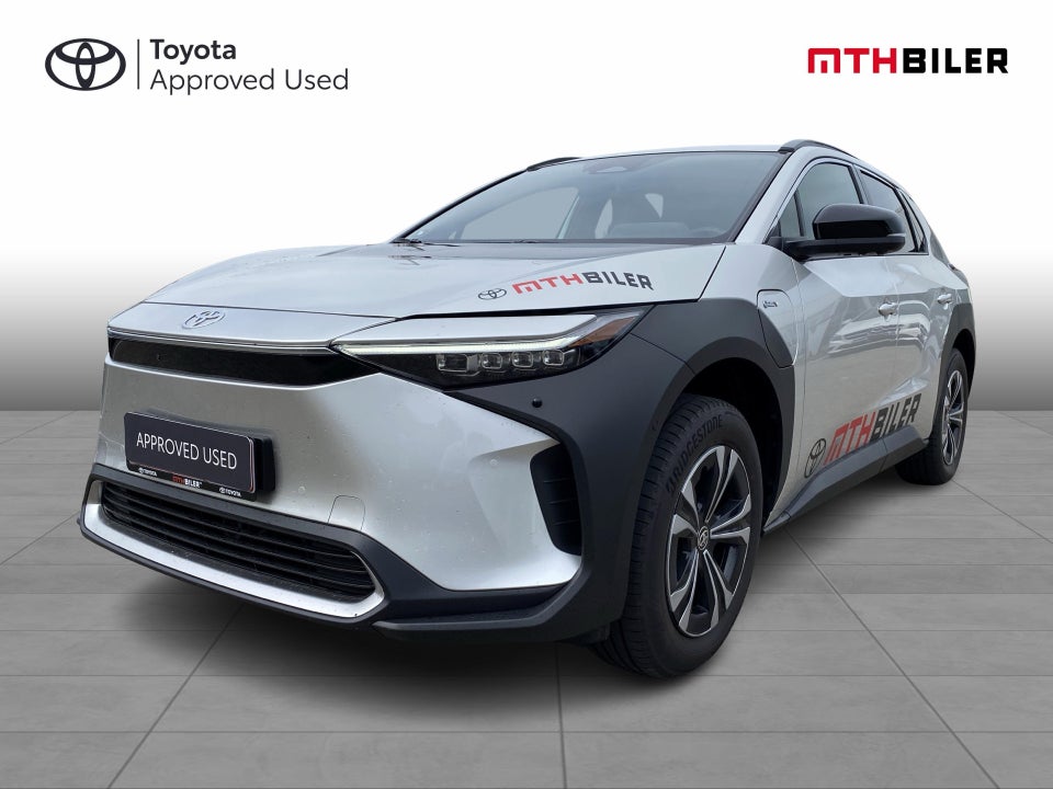 Toyota bZ4X Executive 5d