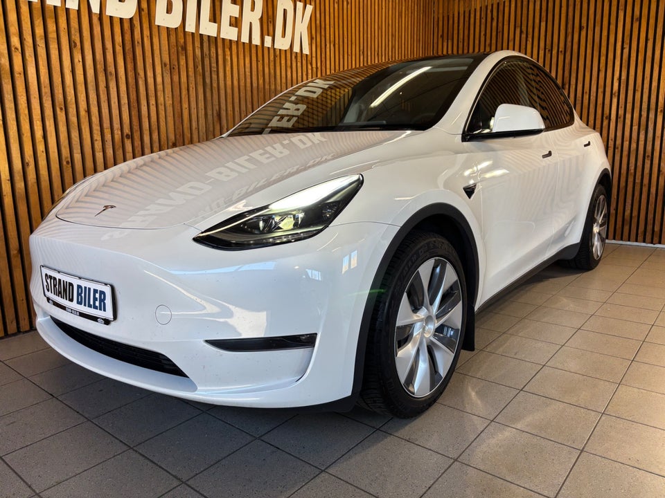 Tesla Model Y Long Range AWD 5d
