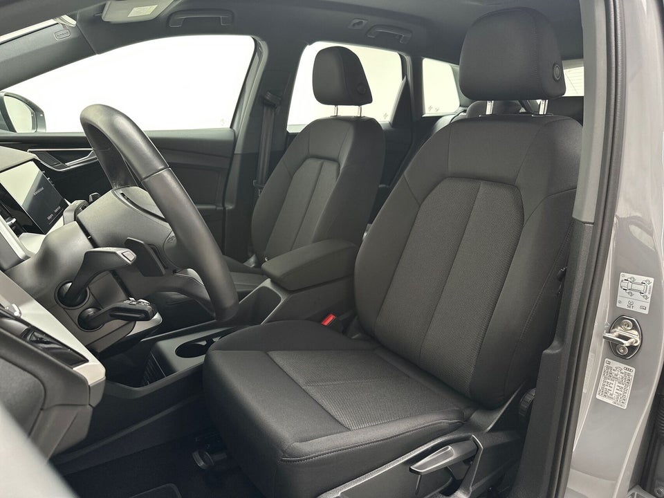 Audi Q4 e-tron 45 Progress 5d