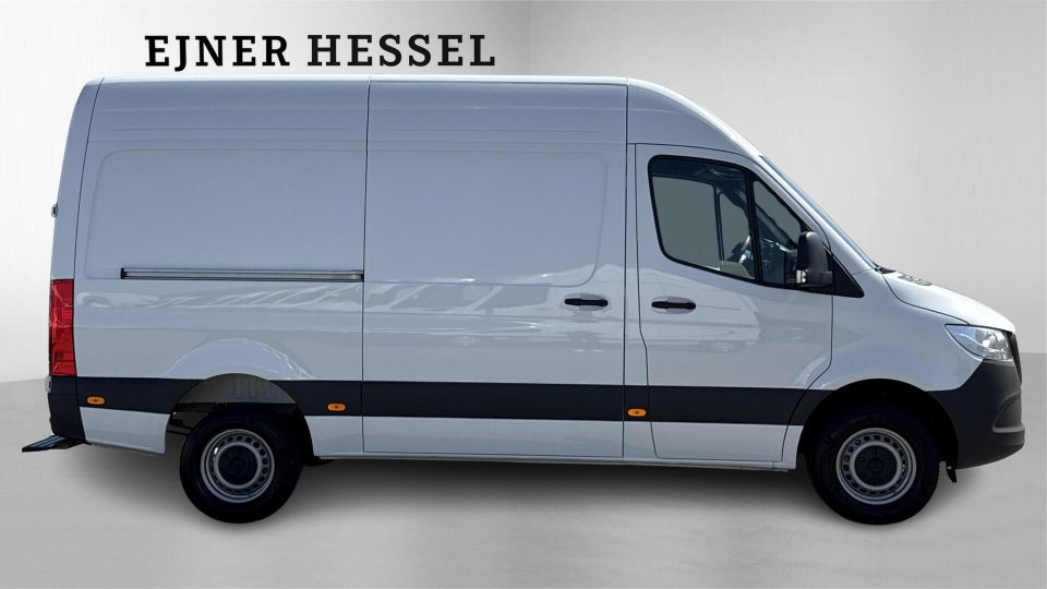Mercedes Sprinter 317 2,0 CDi A2 Kassevogn PRO aut. RWD