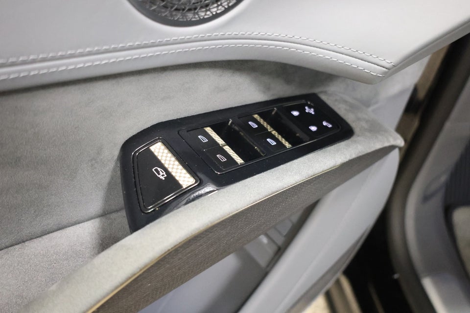 Lotus Eletre 5d