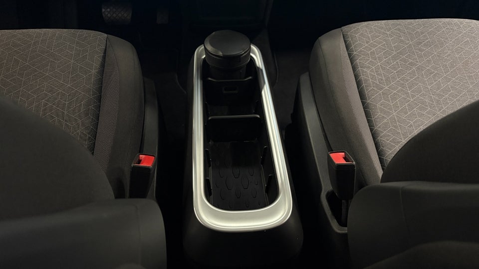 VW ID.Buzz 77 Pro SWB 5d