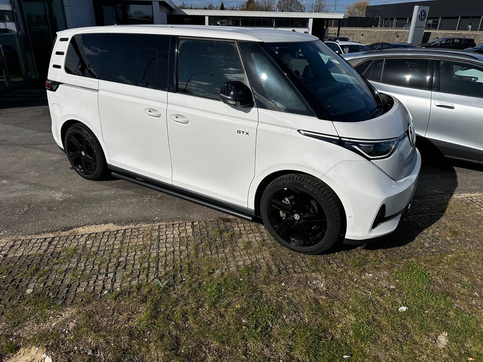 VW ID.Buzz 79 GTX+ 4Motion SWB 5d