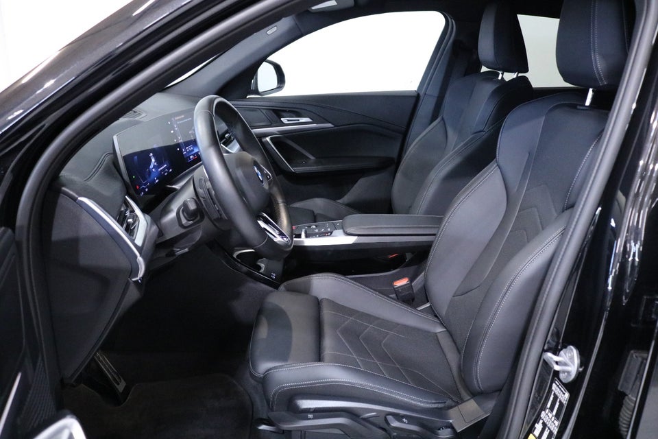 BMW iX2 eDrive20 M-Sport 5d