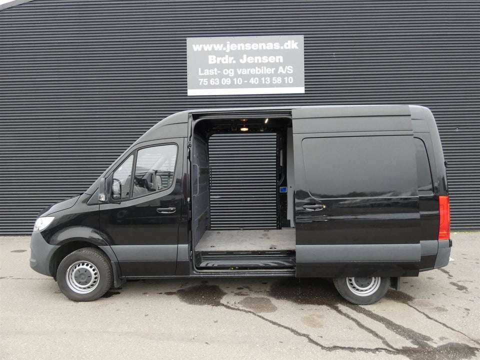 Mercedes Sprinter 317 2,0 CDi A2 Kassevogn aut. RWD