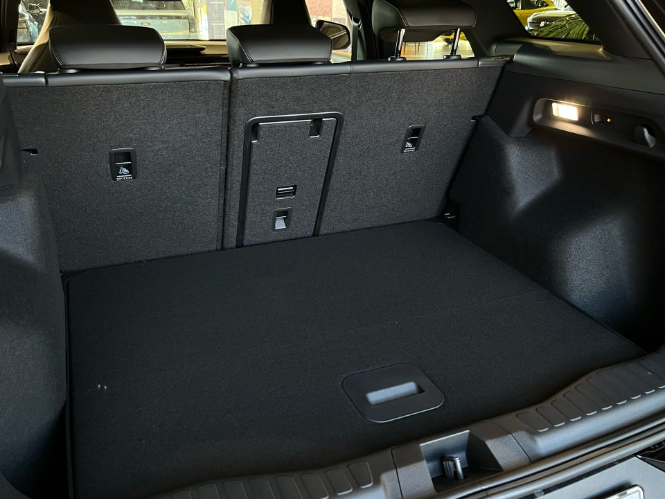 Ford Explorer 77 Premium Extended Range 5d