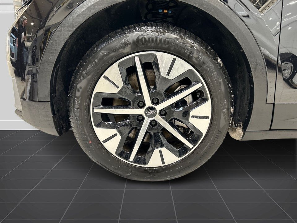 Ford Explorer 77 Select Extended Range Van 5d