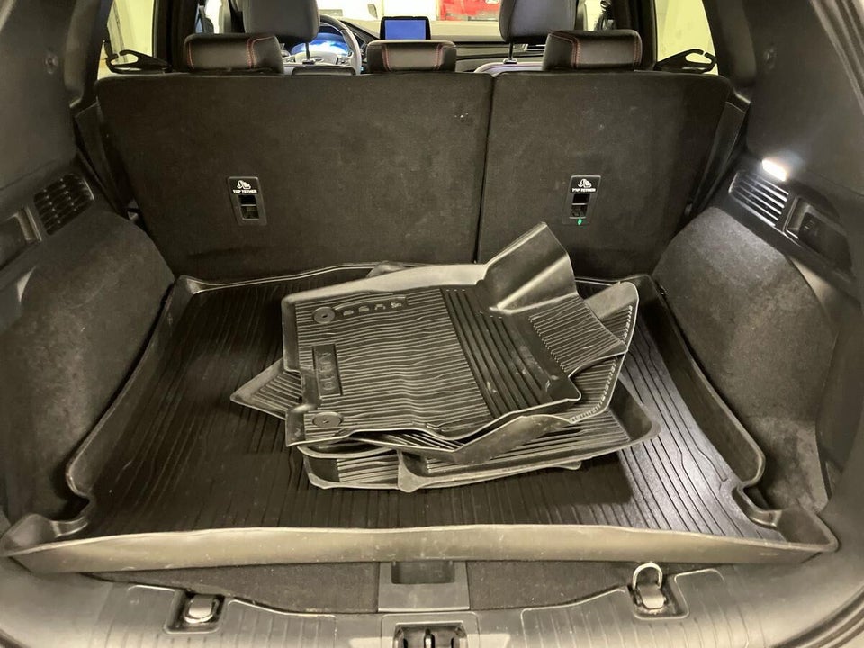 Ford Kuga 2,5 PHEV ST-Line X CVT 5d