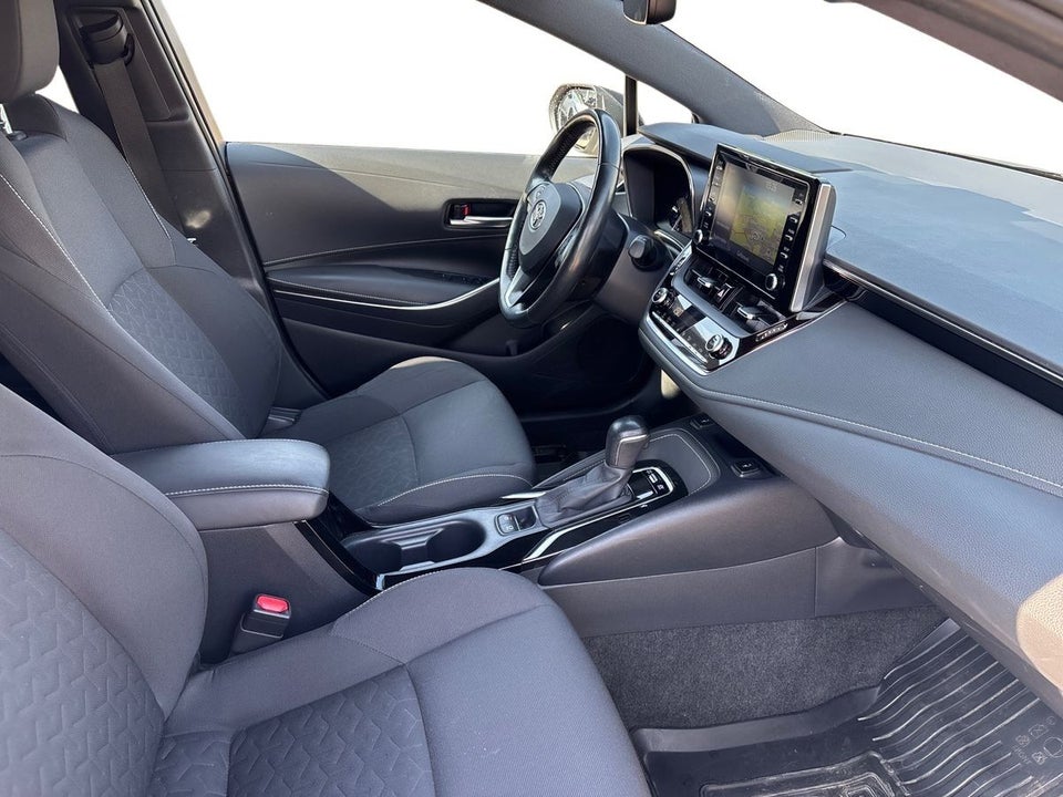 Toyota Corolla 1,8 Hybrid H3 Design Touring Sports MDS 5d