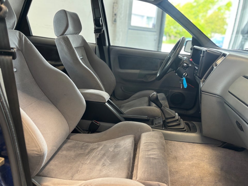 Ford Sierra 2,0 Cosworth 4d