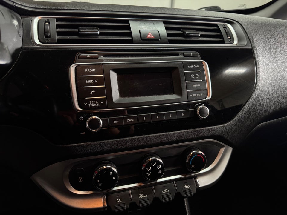Kia Rio 1,2 CVVT Collect 5d