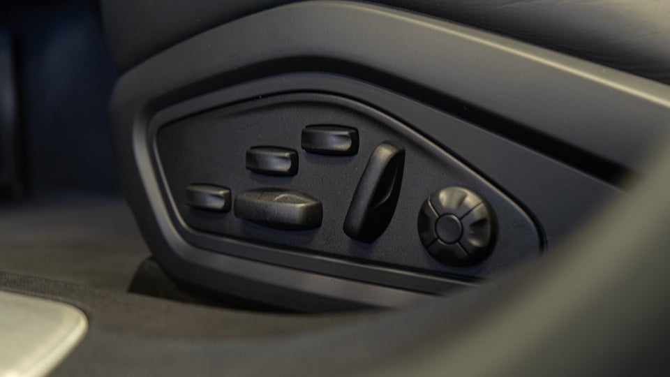 Porsche Taycan 4S Performance+ Cross Turismo 5d