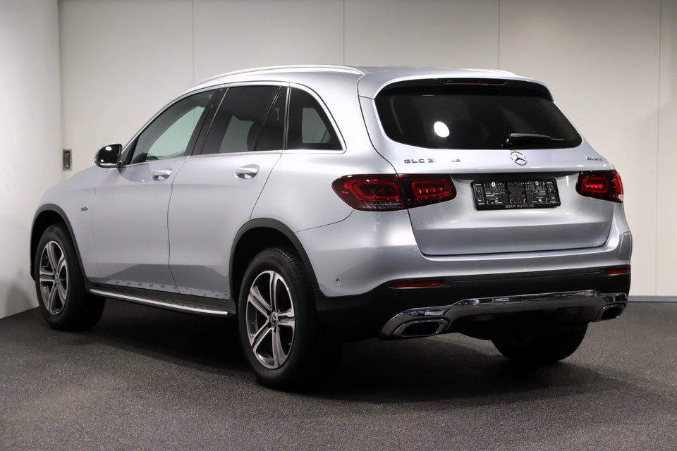 Mercedes GLC300 de 2,0 aut. 4Matic 5d