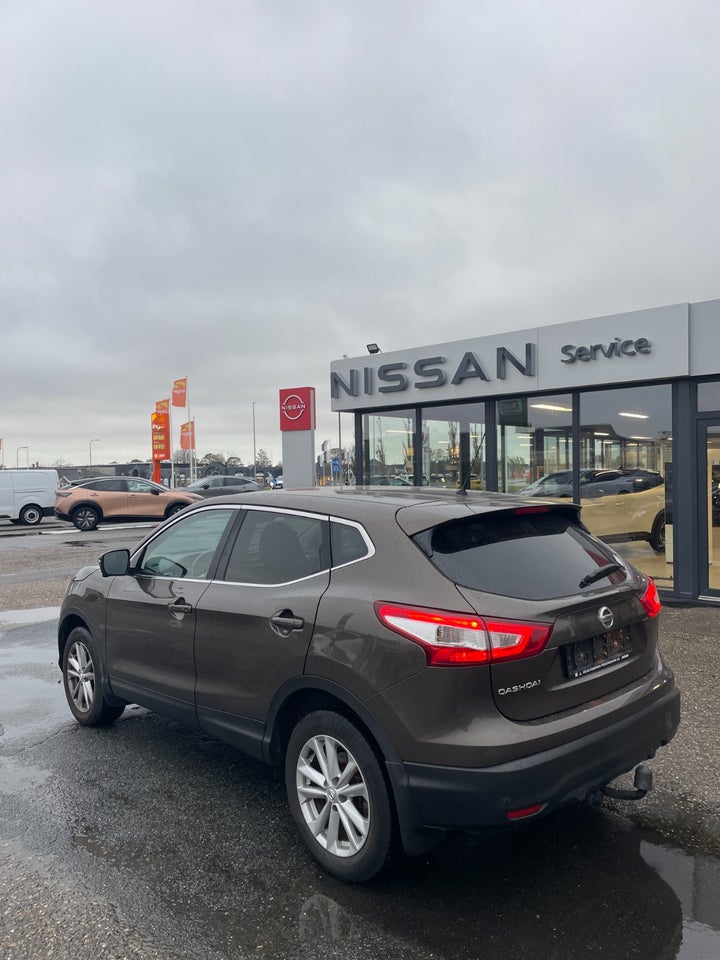 Nissan Qashqai 1,2 Dig-T 115 N-Connecta 5d