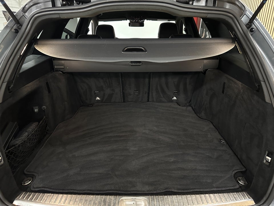 Mercedes C220 d 2,0 AMG Line stc. aut. 5d