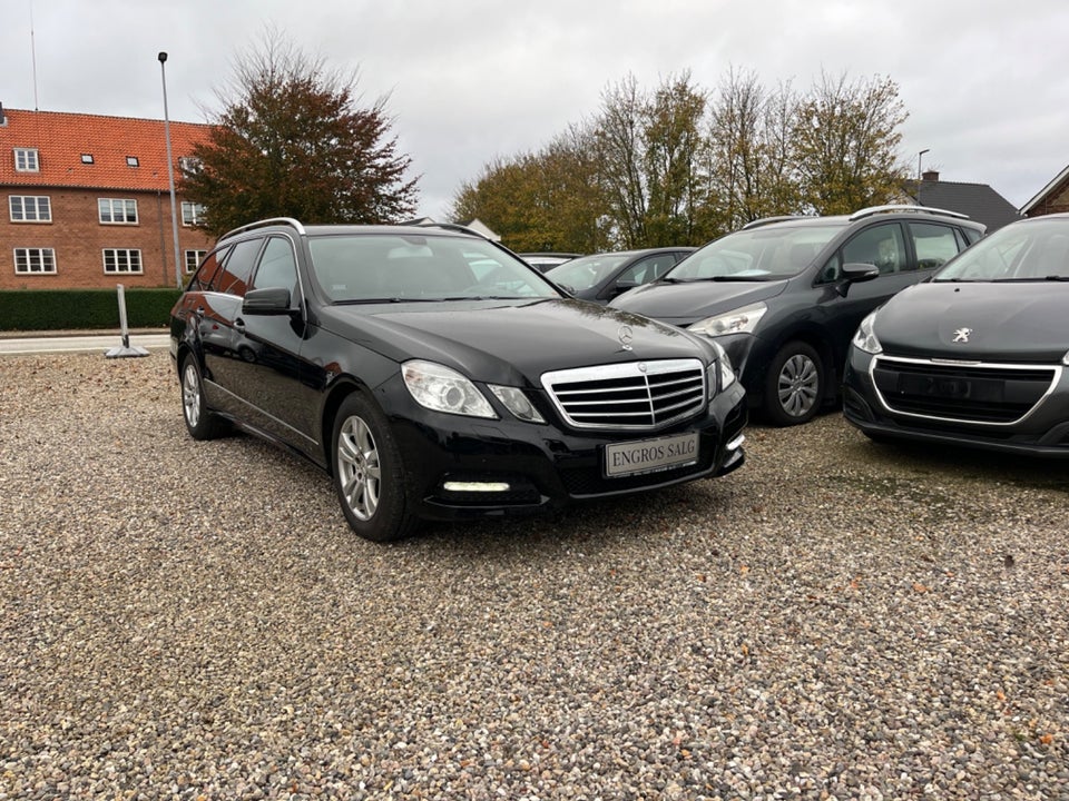 Mercedes E200 2,2 CDi Elegance stc. aut. BE 5d