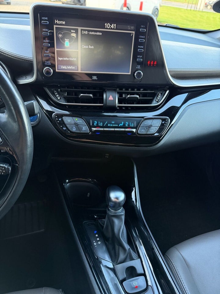 Toyota C-HR 2,0 Hybrid C-HIC Royale CVT 5d