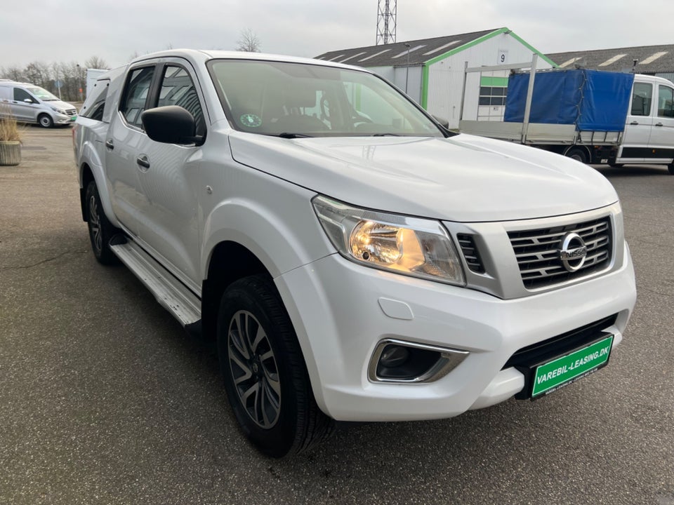 Nissan Navara 2,3 dCi 160 King Cab Visia 2d