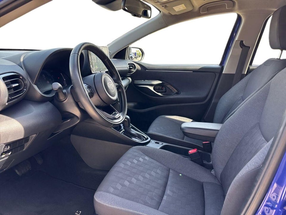 Toyota Yaris 1,5 Hybrid Style Comfort e-CVT 5d