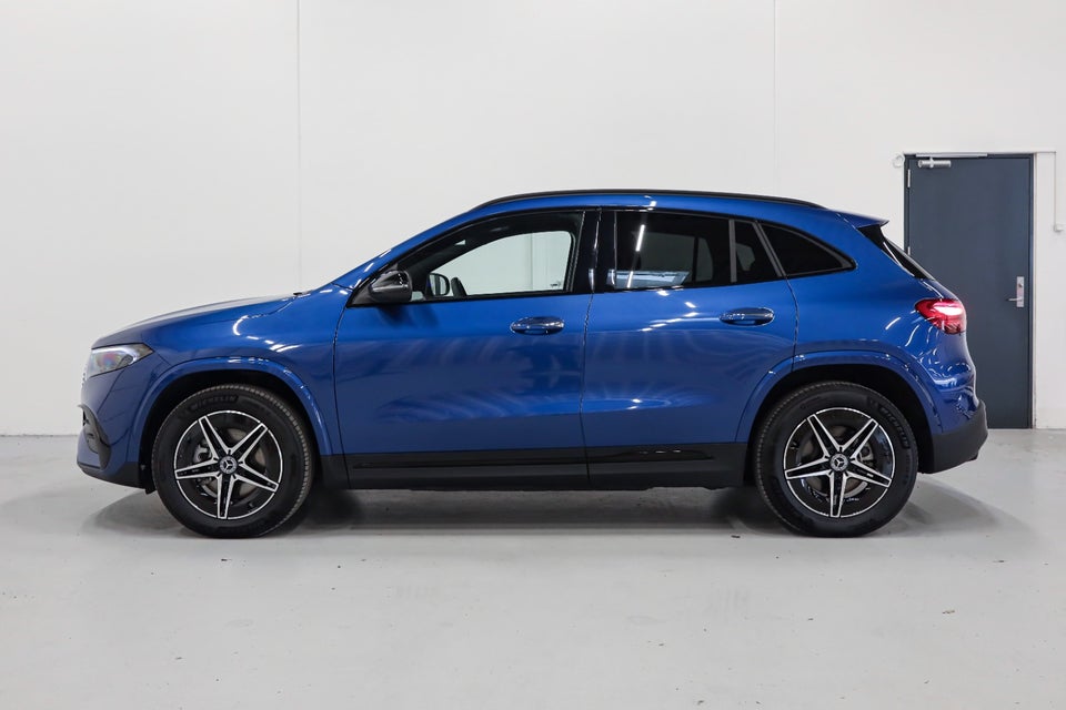 Mercedes EQA350 AMG Advance Plus 4Matic 5d