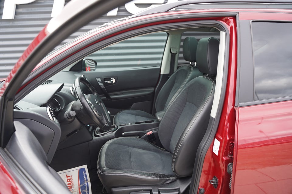 Nissan Qashqai 1,6 Tekna 5d