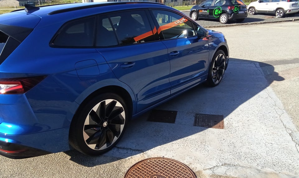 Skoda Enyaq 80 iV Sportline 5d