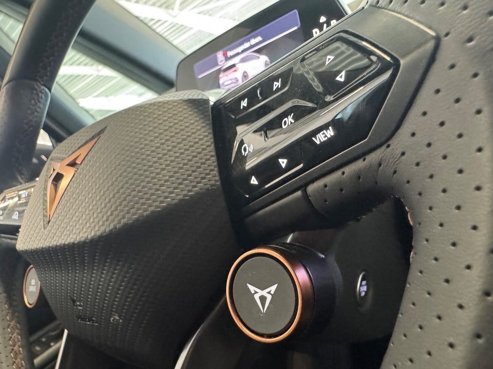 Cupra Born 59 e-Boost 5d