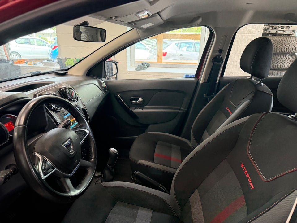 Dacia Sandero Stepway 0,9 TCe 90 Prestige 5d