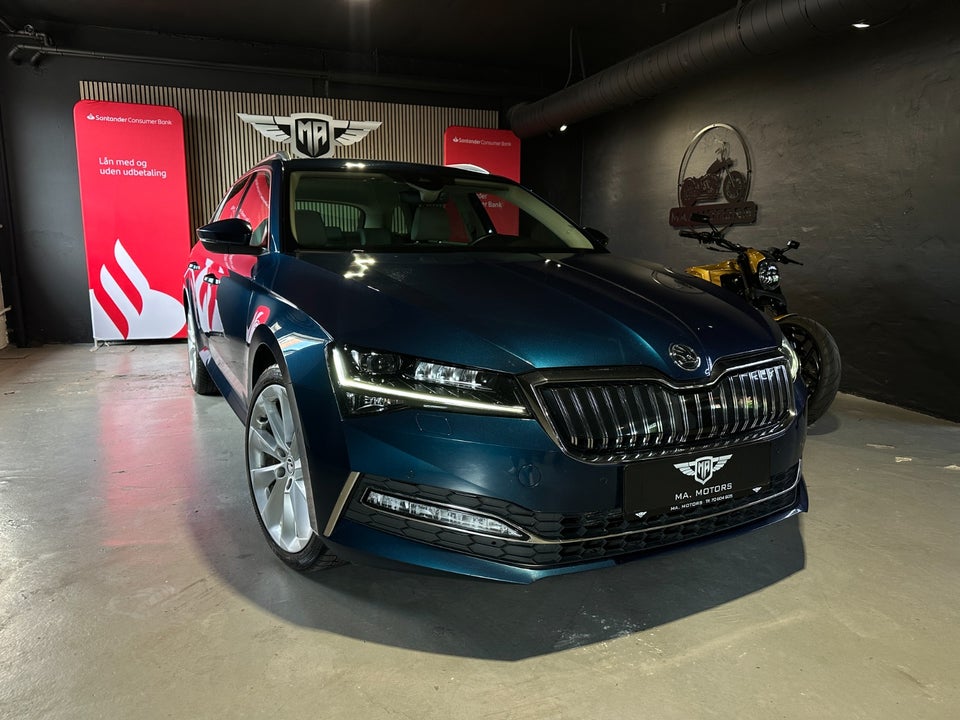 Skoda Superb 1,4 TSi iV Sportline Combi DSG 5d
