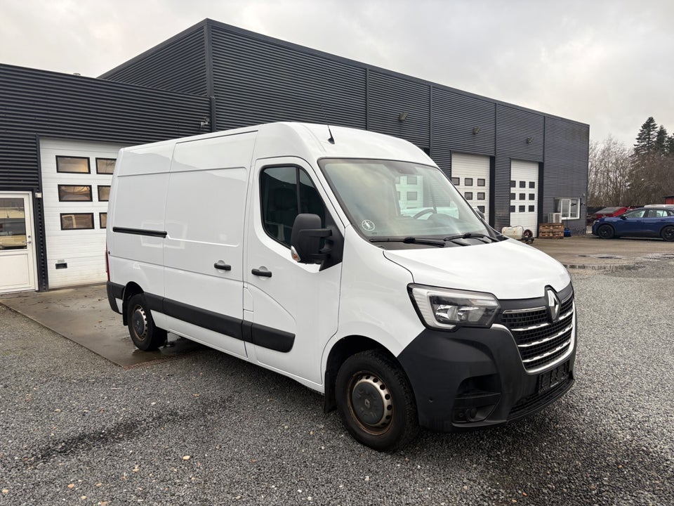 Renault Master IV T33 2,3 dCi 150 L2H2 Kassevogn