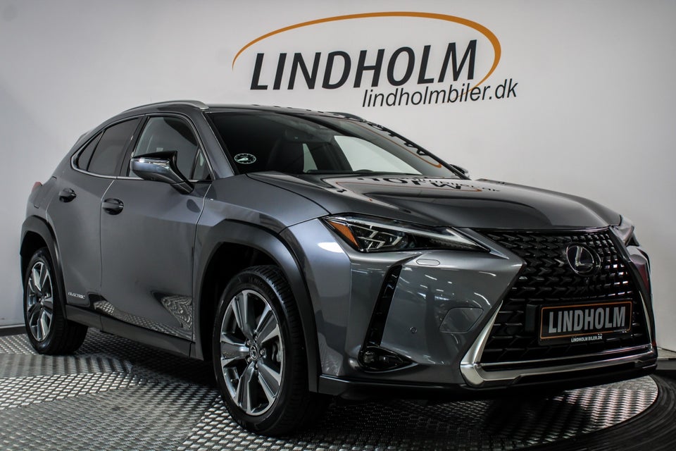 Lexus UX300e Luxury 5d