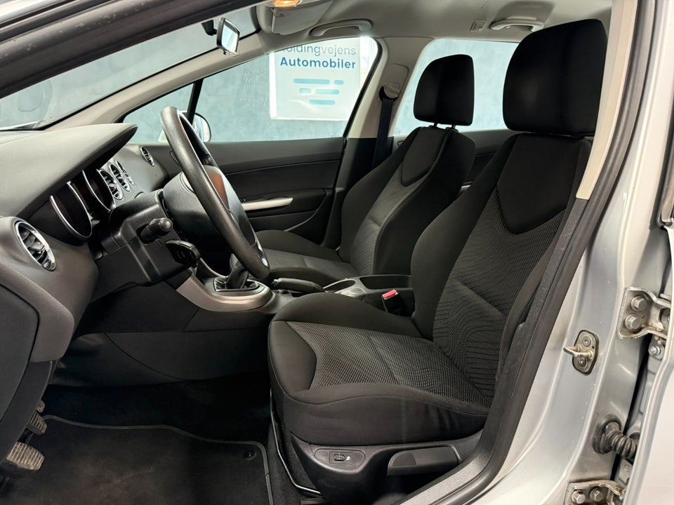 Peugeot 308 1,6 HDi 92 Access stc. 5d