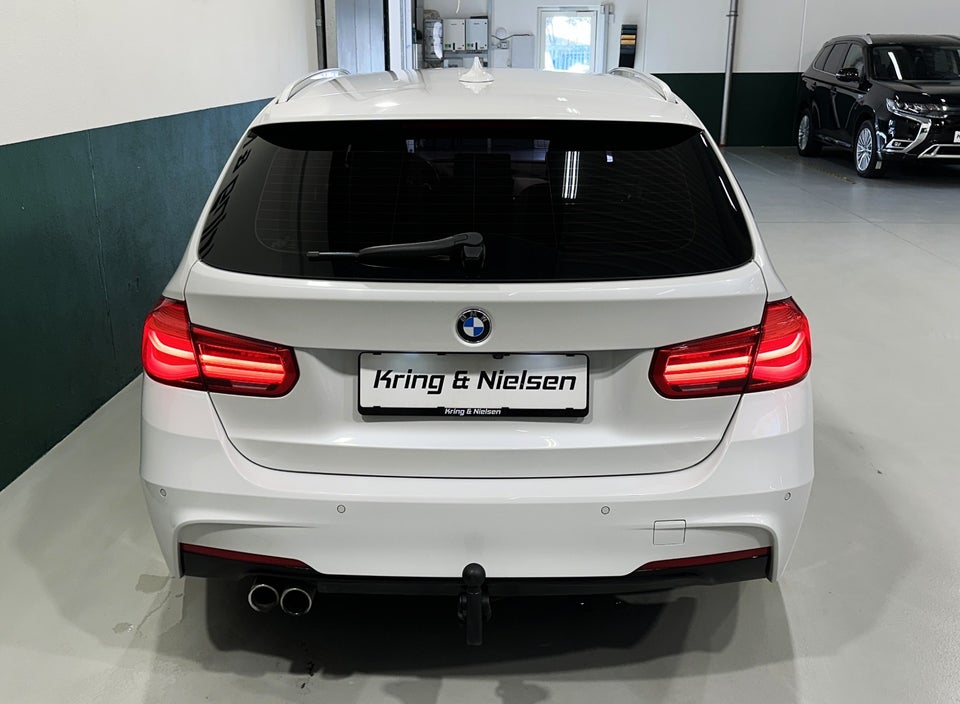 BMW 330i 2,0 Touring M-Sport aut. 5d