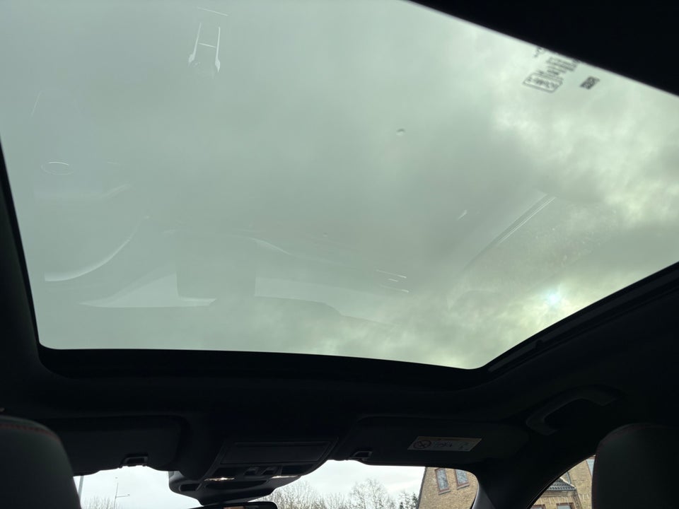 Ford Kuga 2,5 HEV ST-Line X CVT 5d