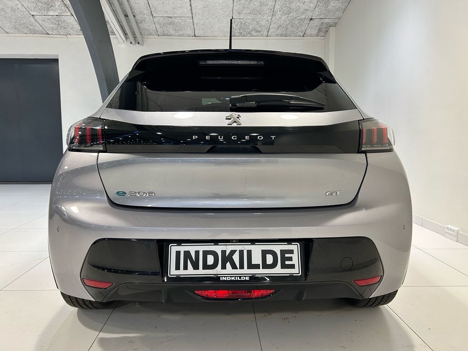 Peugeot e-208 50 GT 5d