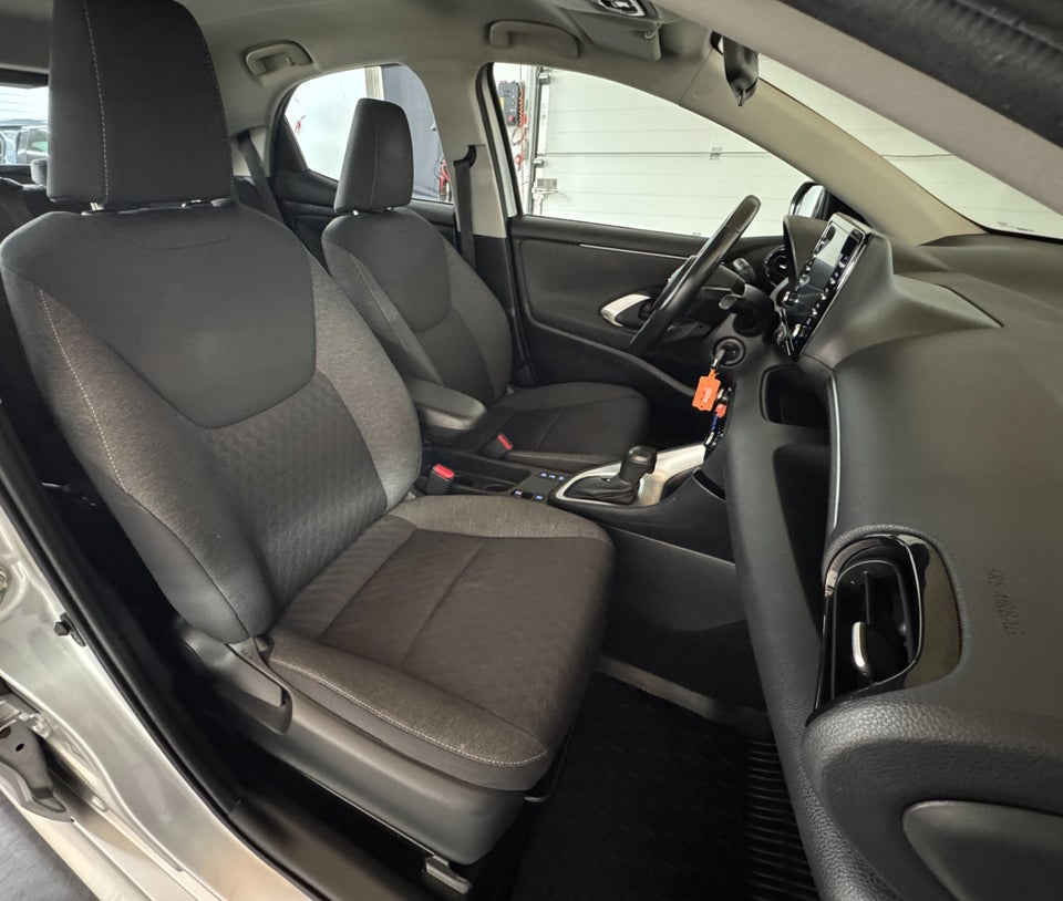 Toyota Yaris 1,5 Hybrid H3 e-CVT 5d