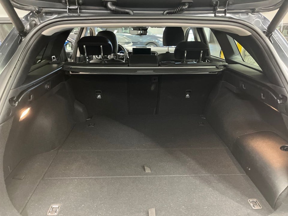 Kia Ceed 1,6 PHEV Upgrade SW DCT 5d
