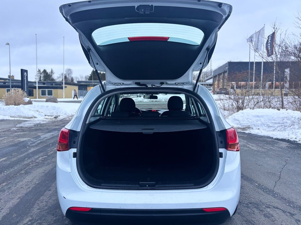 Kia Ceed 1,4 CVVT Collect SW 5d