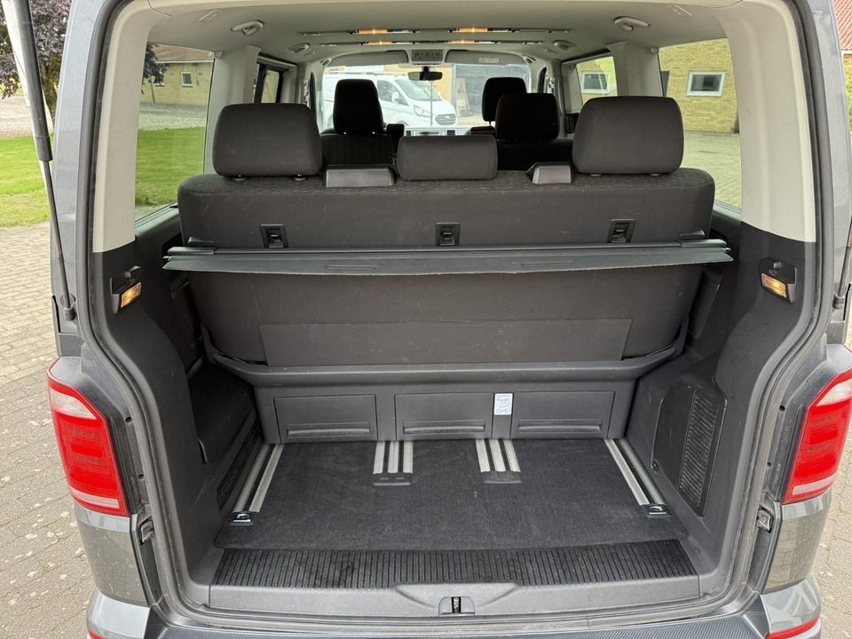 VW Multivan 2,0 TDi 150 Comfortline DSG kort
