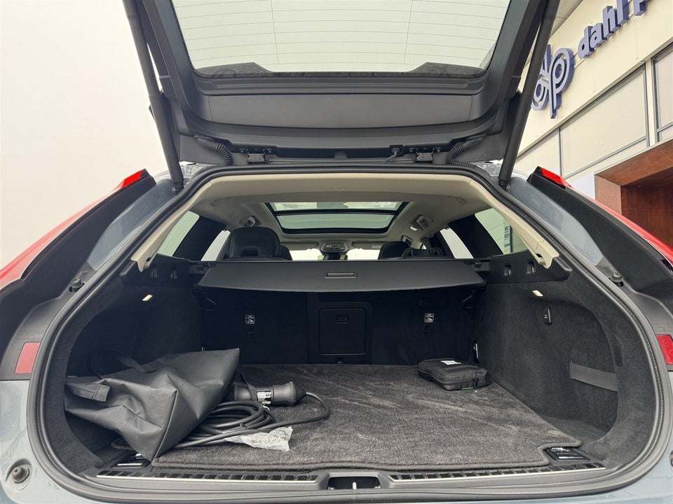 Volvo V90 2,0 T8 ReCharge Ultimate Dark aut. AWD 5d