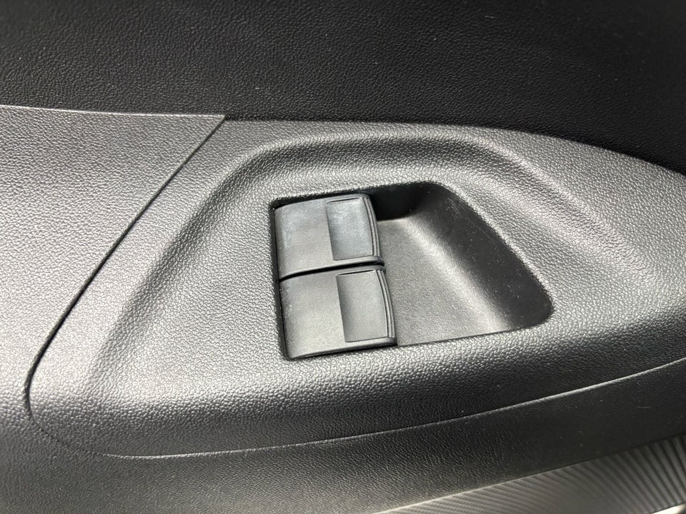 Toyota Aygo 1,0 VVT-i x-press x-shift 5d