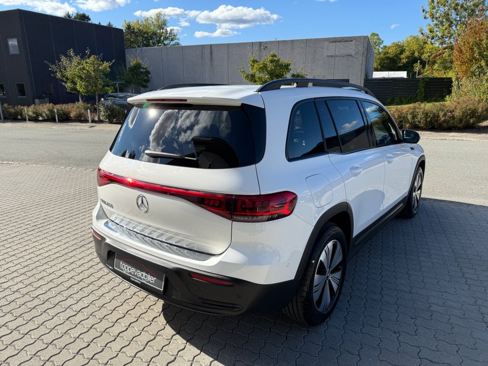 Mercedes EQB250 Progressive 5d